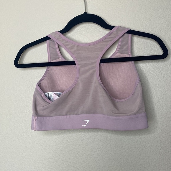 Gymshark Sports Bra women’s medium pink mesh - Picture 4 of 4